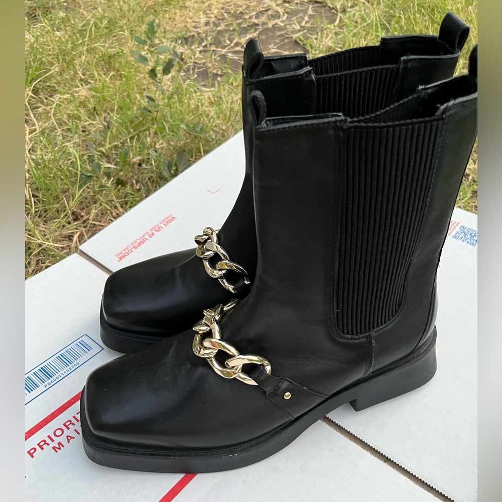 Brat Boots River Island Eur 39 Chain Link Gold 90s Chunky